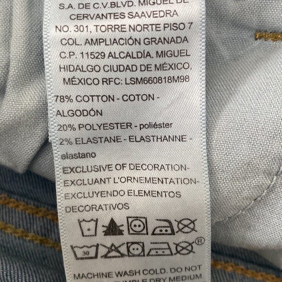 Levi Strauss Mid Rise Cuffed jean shorts Size 28/6. NWT - Picture 8 of 10